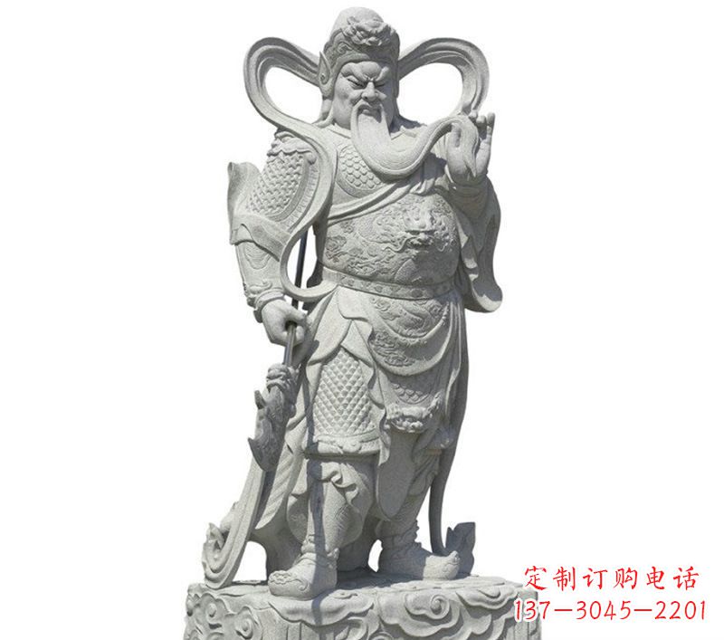 南阳关公雕像象征着威武的英雄