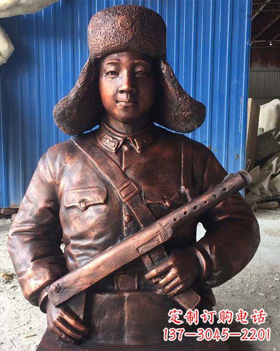 南阳雷锋雕塑象征着无私奉献的力量
