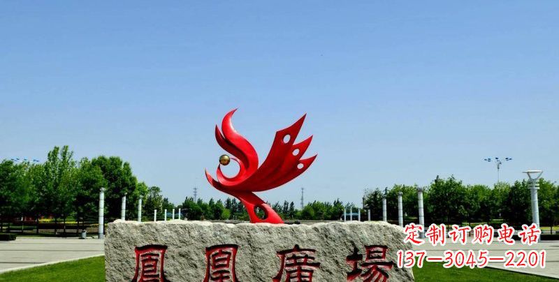 南阳不锈钢凤凰雕塑奔放优雅的艺术之作