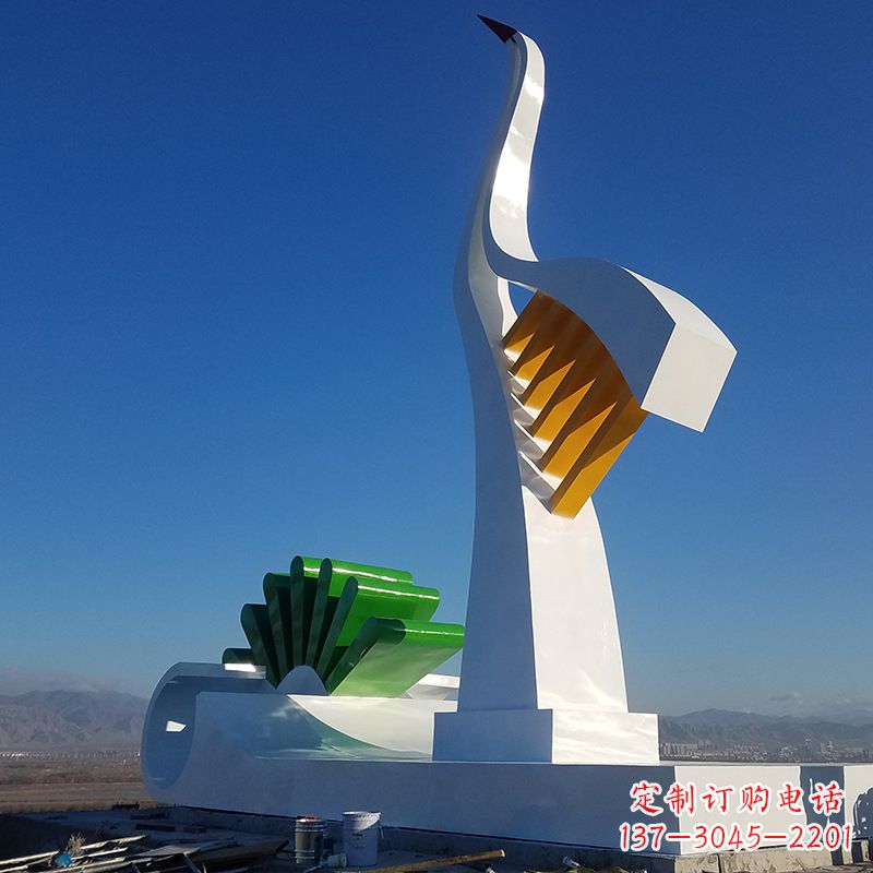 南阳抽象仙鹤雕塑