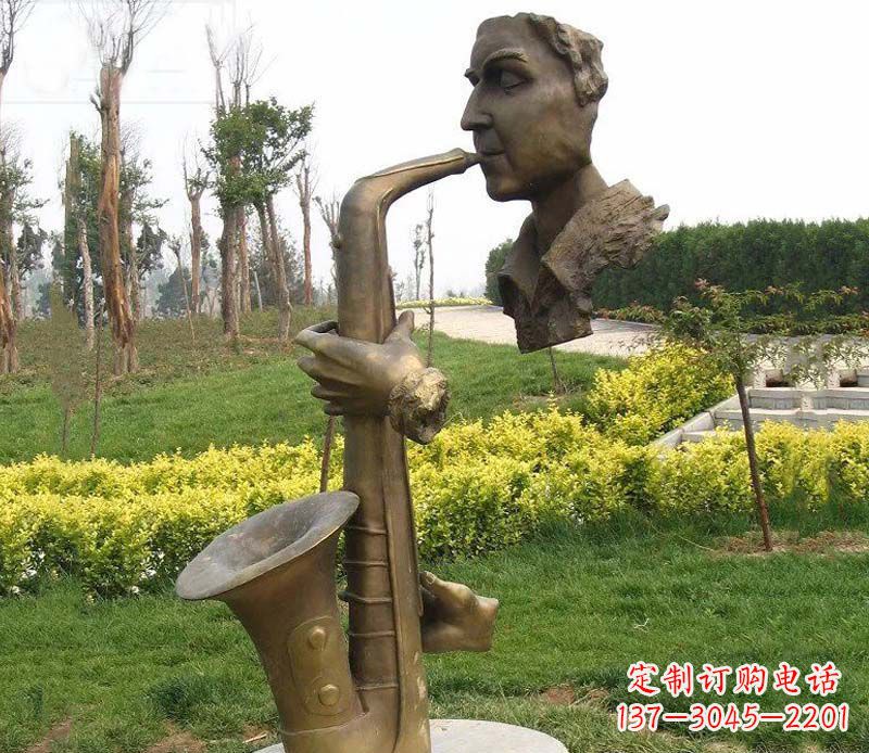南阳萨克斯雕塑艺术的精美表现