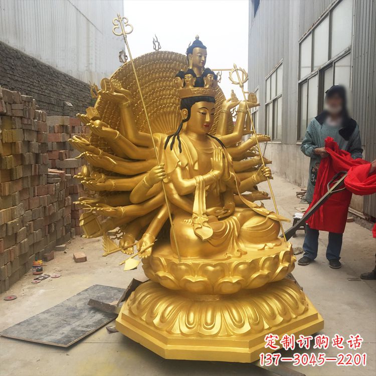 南阳纯铜鎏金千手观音
