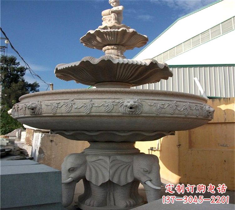 南阳雕刻出美景大钵石雕塑的天鹅