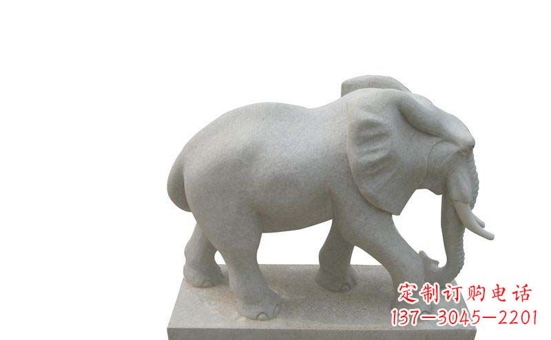 南阳大象雕塑大理石大象公园的精美艺术