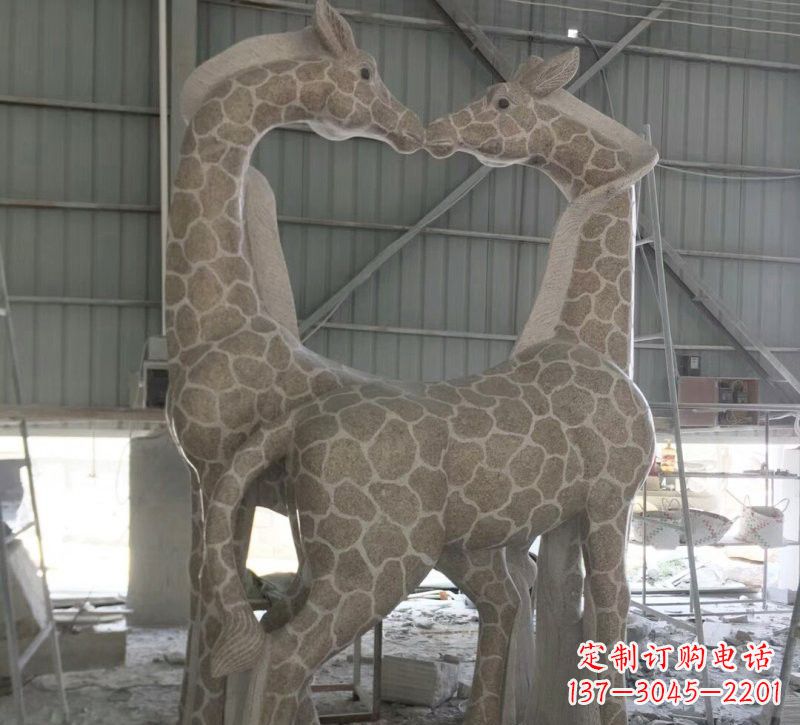 南阳大理石艺术精美长颈鹿雕塑