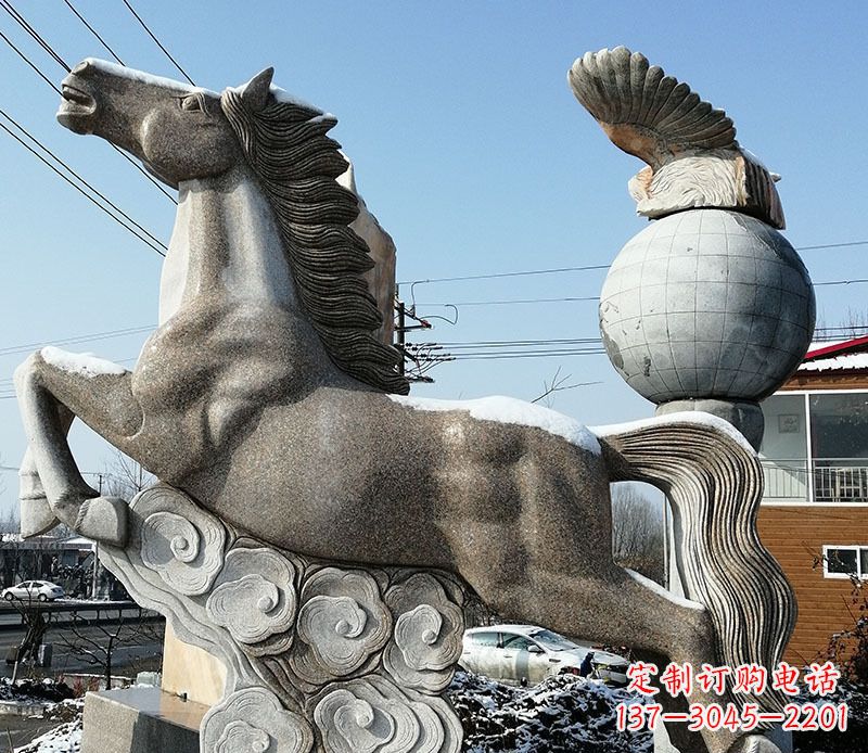 南阳大理石马踏祥云石雕
