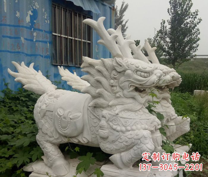 南阳精美的大理石麒麟雕塑