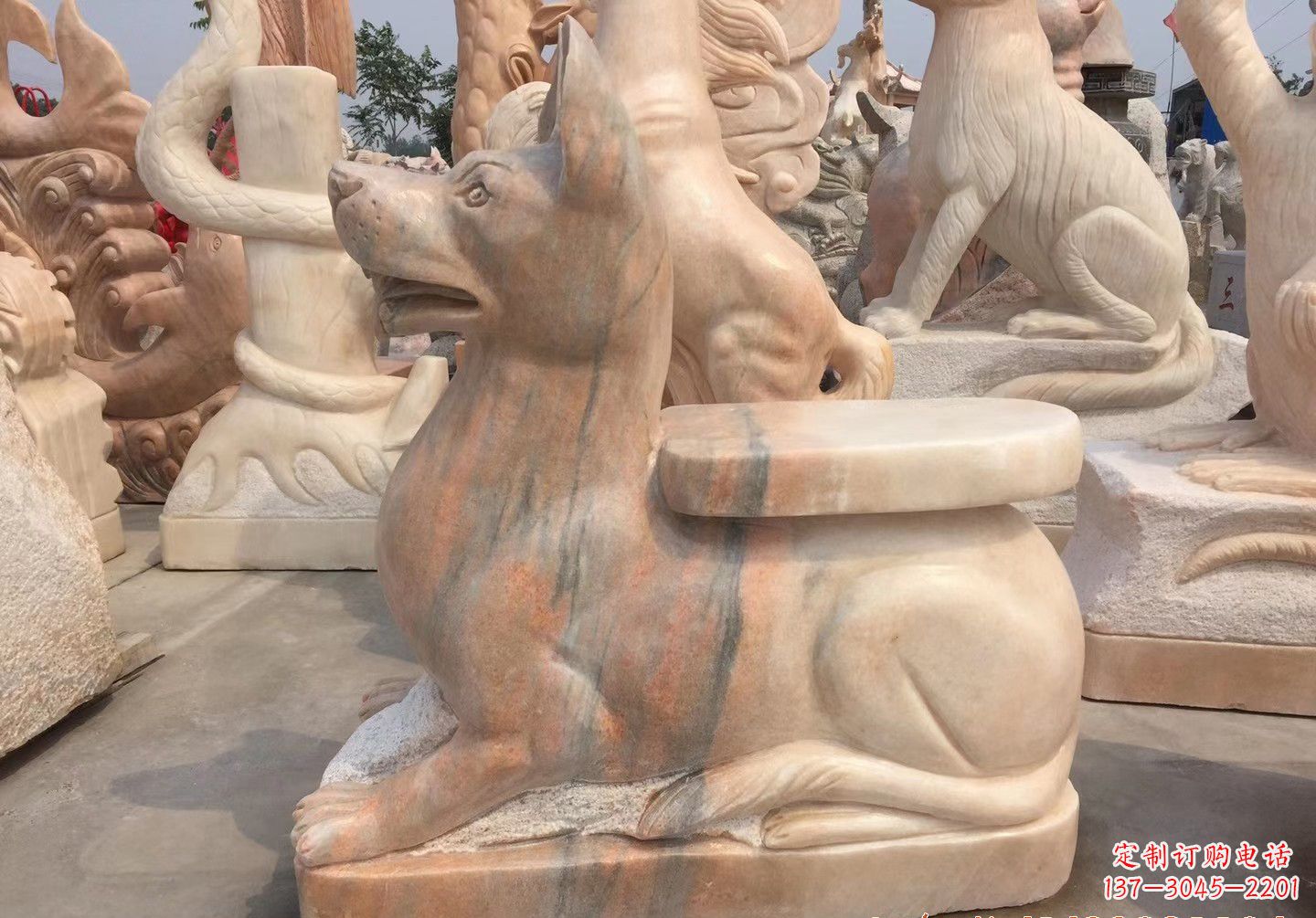 南阳大理石中国传统生肖座椅雕塑