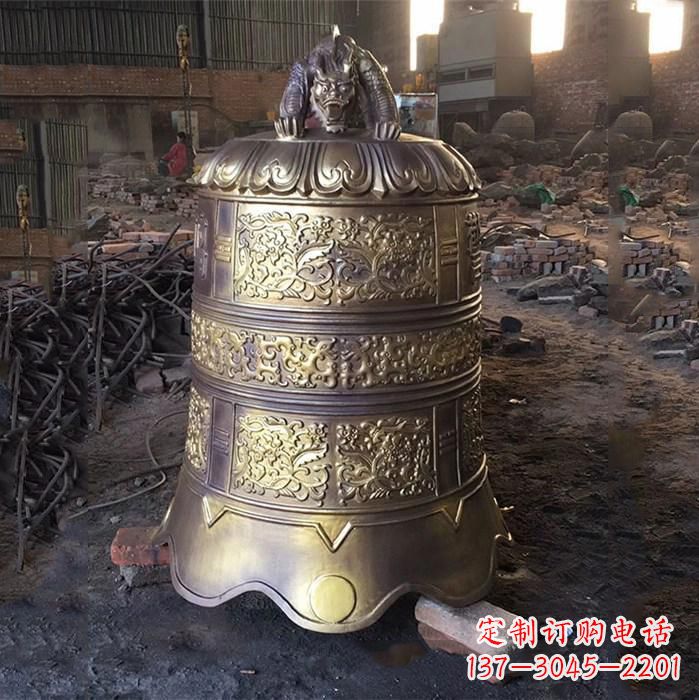 南阳悠久历史的铜钟雕塑——传承无声的魅力