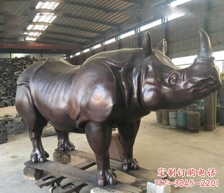 南阳精致大型牛铜雕塑