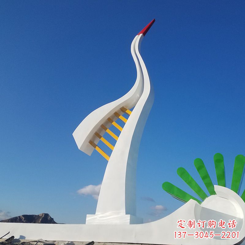 南阳珍贵雅致的丹顶鹤雕塑