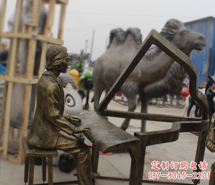 南阳钢琴铜雕——表达艺术之美的完美融合