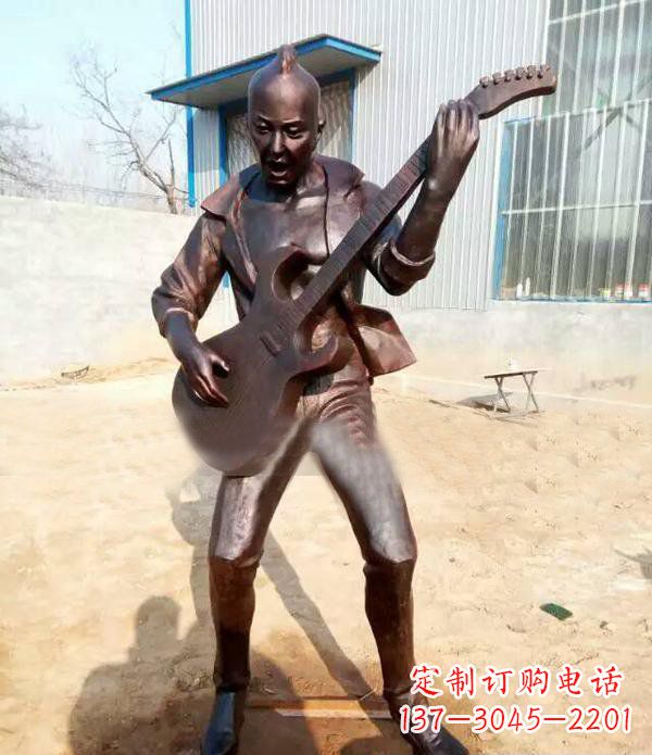 南阳音乐传奇——吉他雕塑