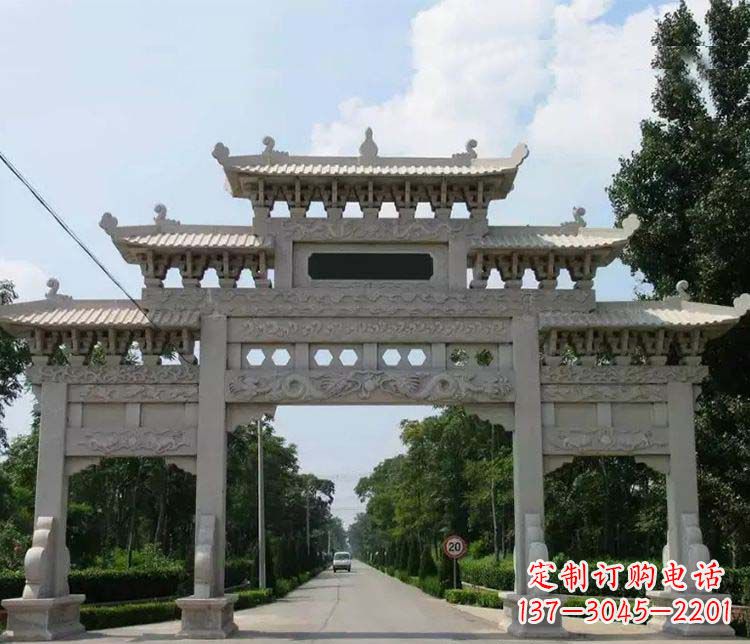 南阳道路三门牌坊石雕