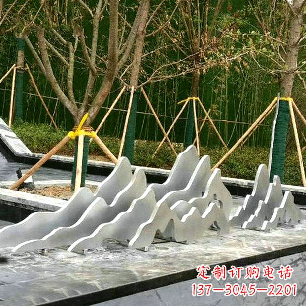 南阳地产假山雕塑不锈钢景观