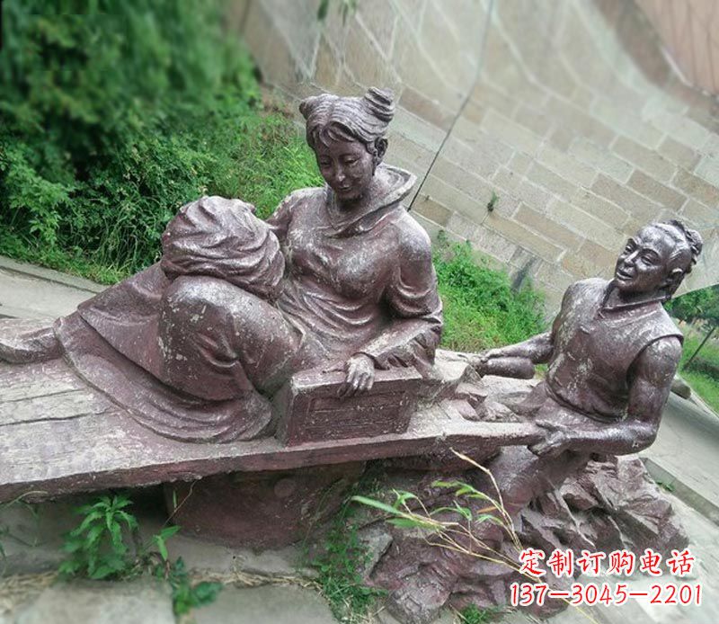 南阳传统风格高雅的独轮车铜雕