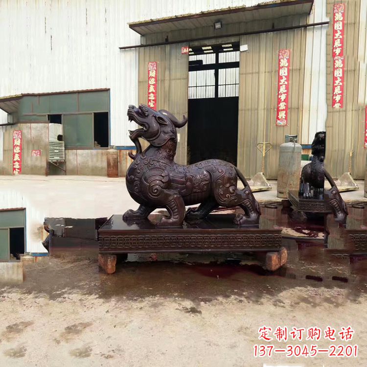 南阳独角兽铸铜雕塑—精雕细琢的艺术瑰宝