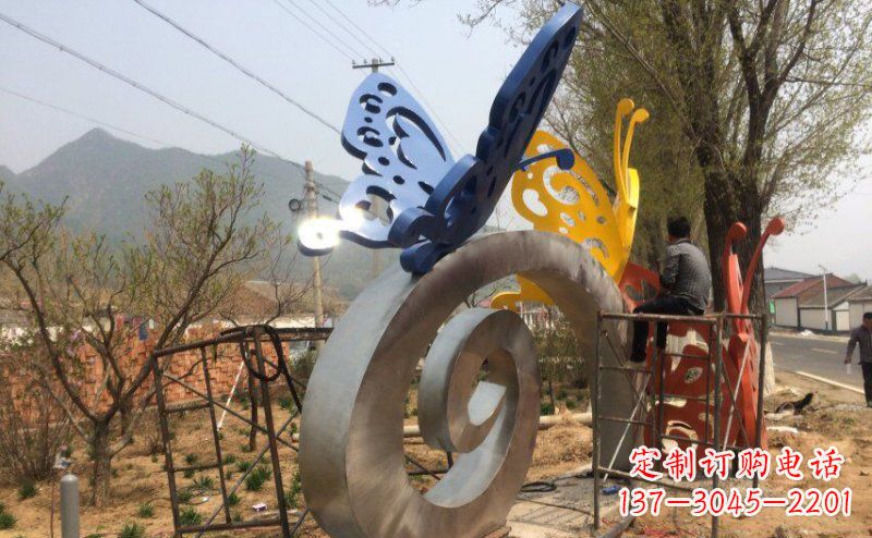 南阳优雅无比,不锈钢蝴蝶雕塑