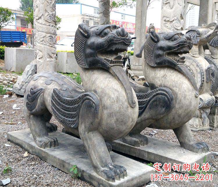 南阳工艺精湛的仿古貔貅门口招财石雕