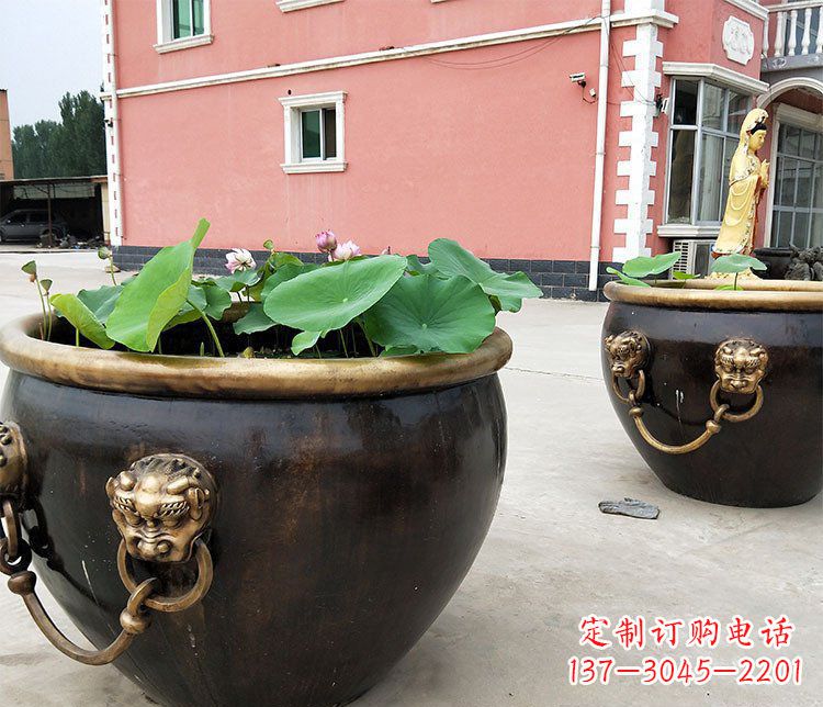 南阳精美铜雕狮子头水缸