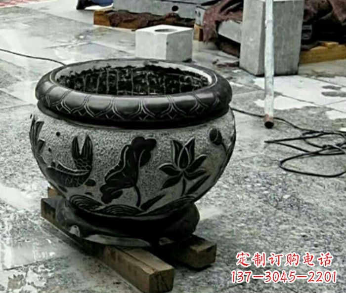 南阳精美仿古招财水缸石雕