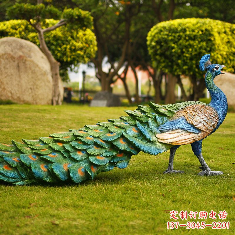 南阳仿真孔雀雕塑-动物园植物园草坪仿真动物摆件