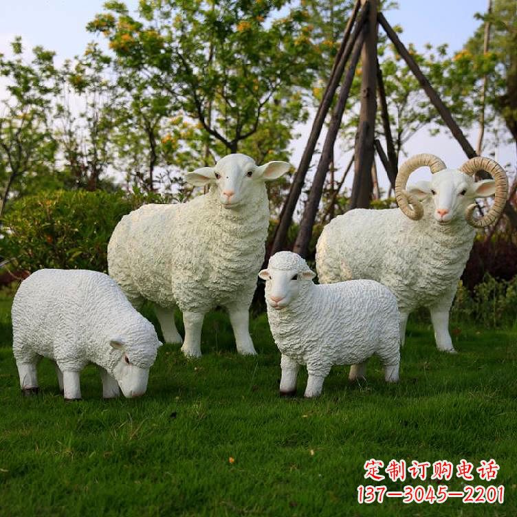 南阳精美玻璃钢动物雕塑