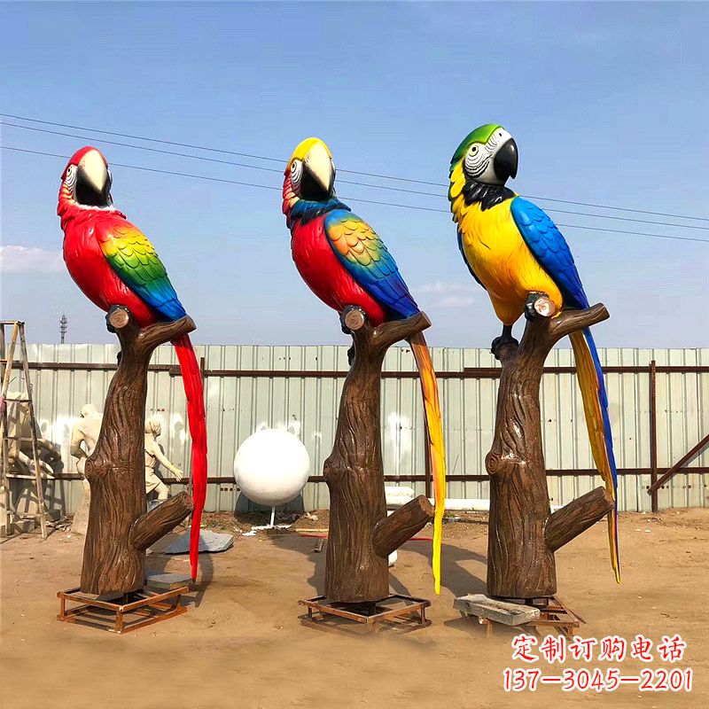 南阳玻璃钢鹦鹉雕塑
