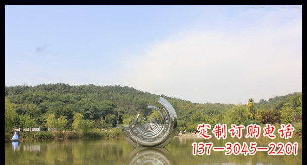 南阳不锈钢圆环景观雕塑