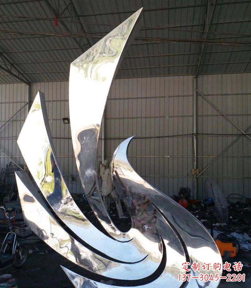 南阳精巧不锈钢和平鸽雕塑