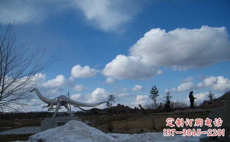 南阳公园不锈钢抽象恐龙动物雕塑