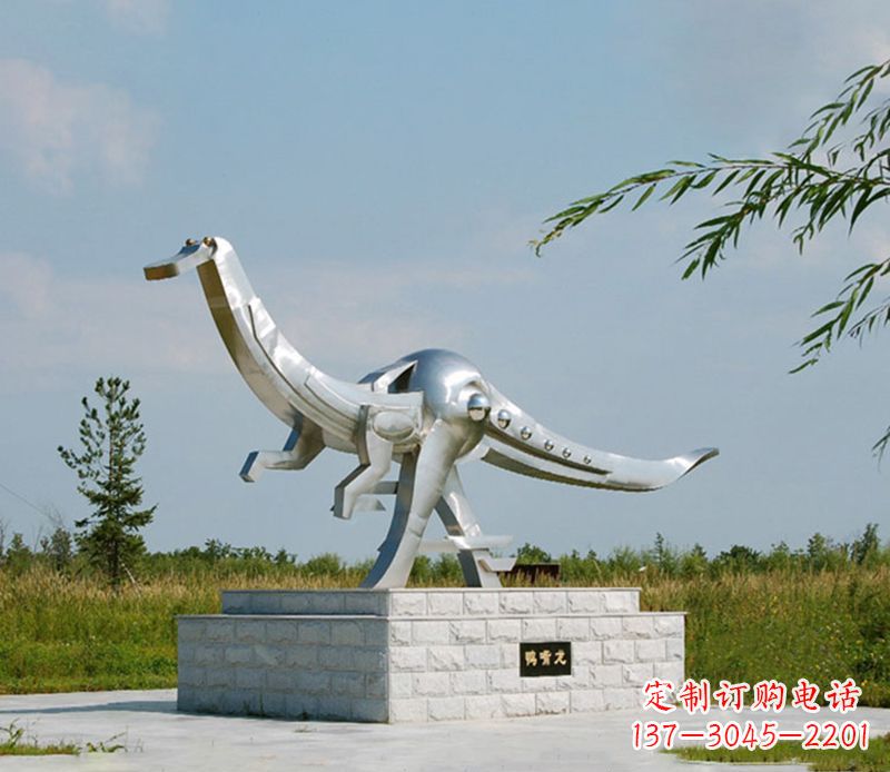 南阳特大不锈钢抽象恐龙雕塑