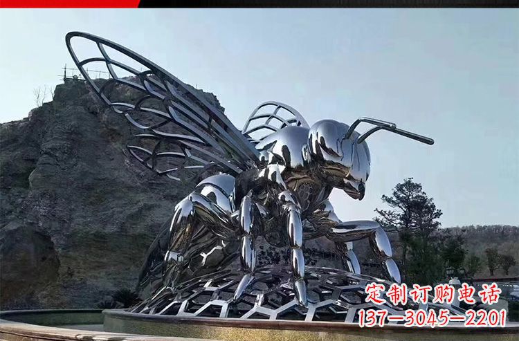 南阳优雅活泼的不锈钢大型蚂蚁雕塑