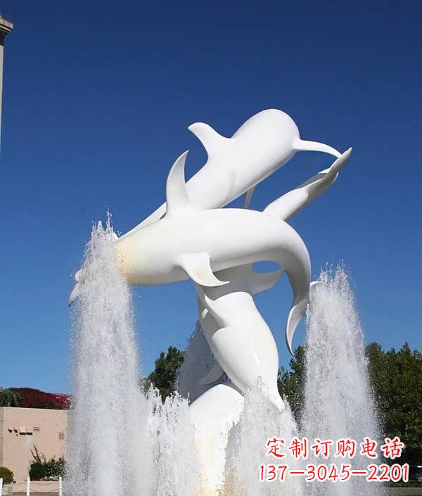 南阳完美纪念，精致的不锈钢海豚雕塑