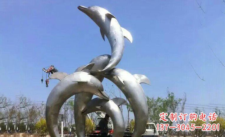 南阳品质精美的不锈钢海豚雕塑