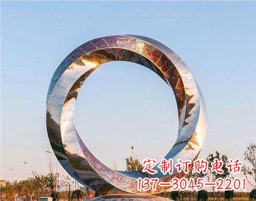 南阳公园不锈钢几何圆环景观雕塑