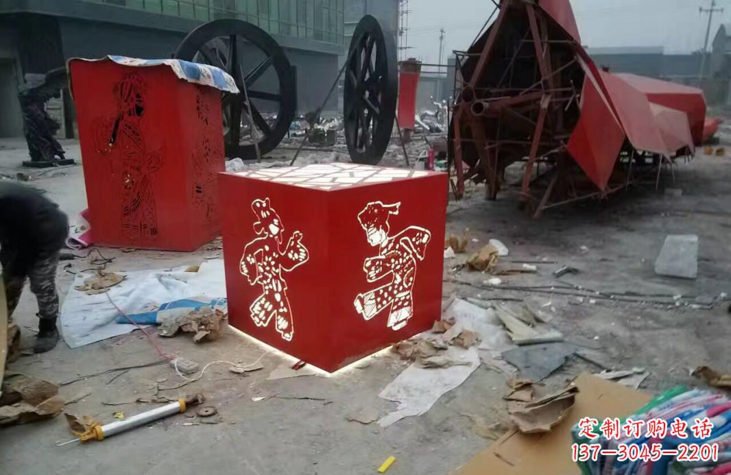 南阳高品质不锈钢皮影戏人物雕塑