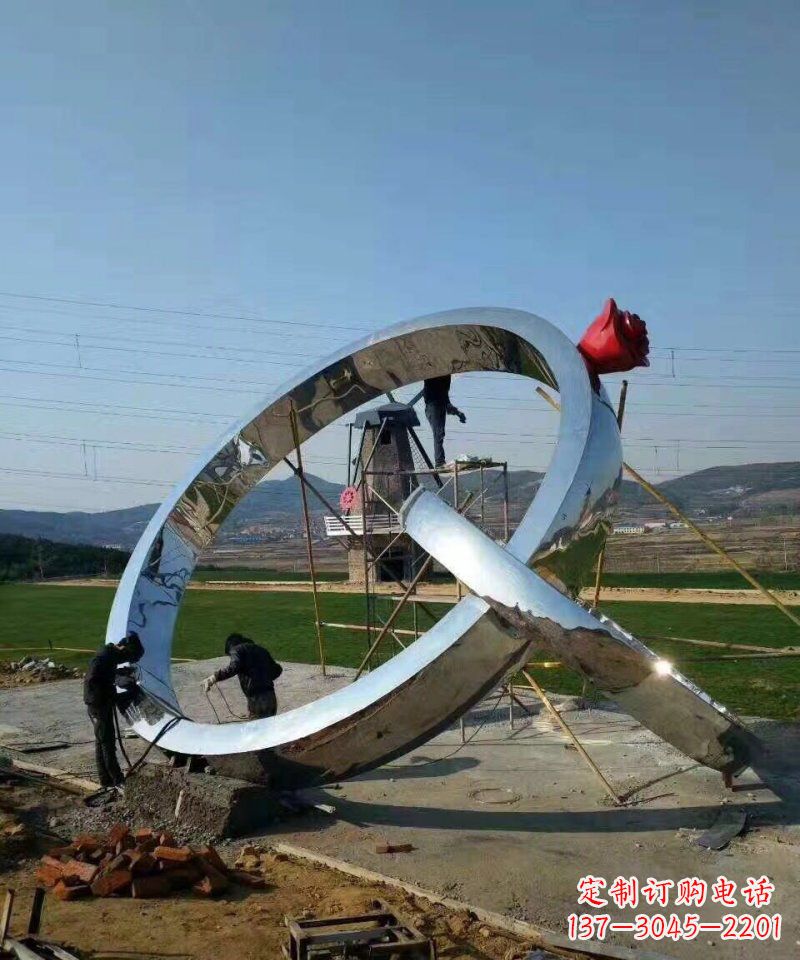 南阳精美不锈钢玫瑰景观雕塑