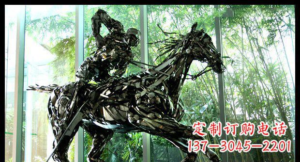南阳公园不锈钢骑马的人雕塑