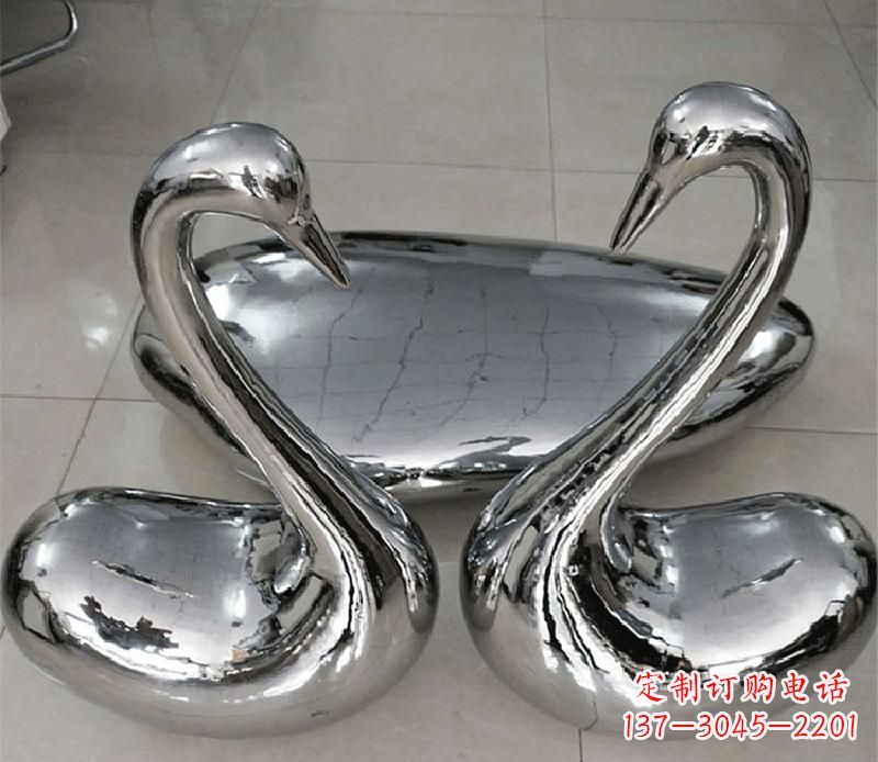 南阳高端定制不锈钢天鹅雕塑