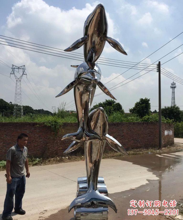 南阳公园不锈钢跳跃的海豚雕塑