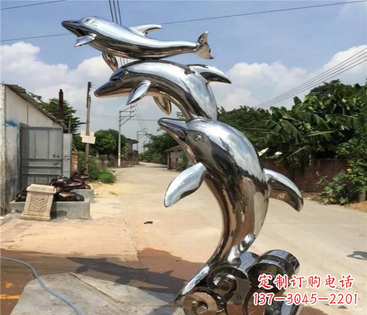 南阳冲浪海豚不锈钢雕塑