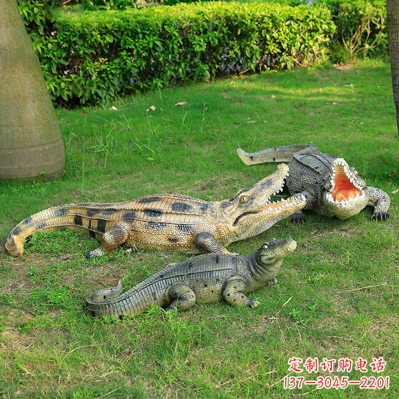 南阳可爱的鳄鱼仿真动物雕塑