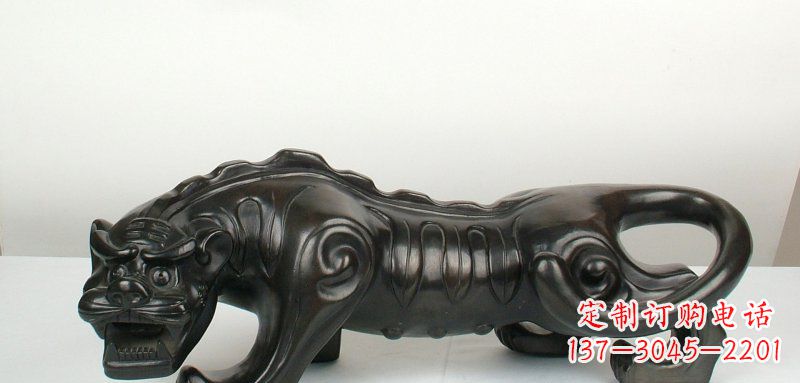 南阳象征精神力量的老虎雕塑