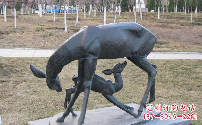 南阳公园抽象母子鹿动物铜雕 (2)