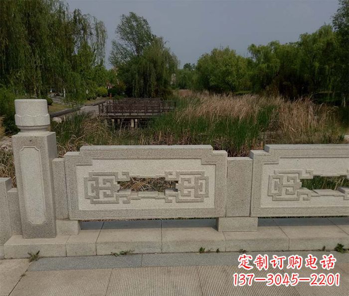 南阳优雅大气的公园栏板雕塑