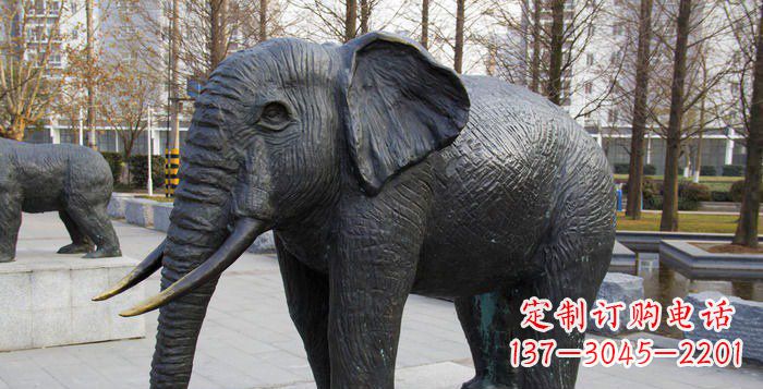 南阳公园大象动物雕塑