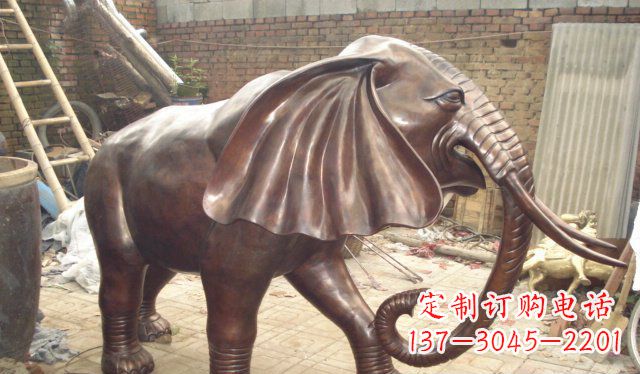 南阳精美细腻的铸铜大象雕塑