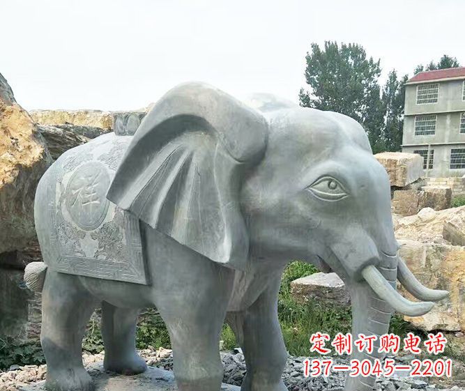 南阳公园动物仿古大象石雕