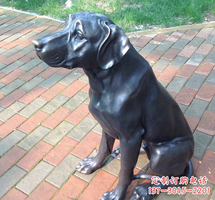 南阳公园动物铜雕狗